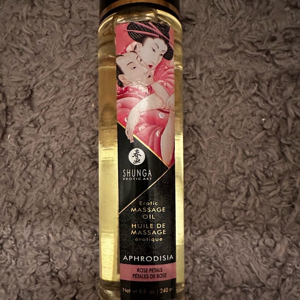 Rose Petals Scent Massage Oil